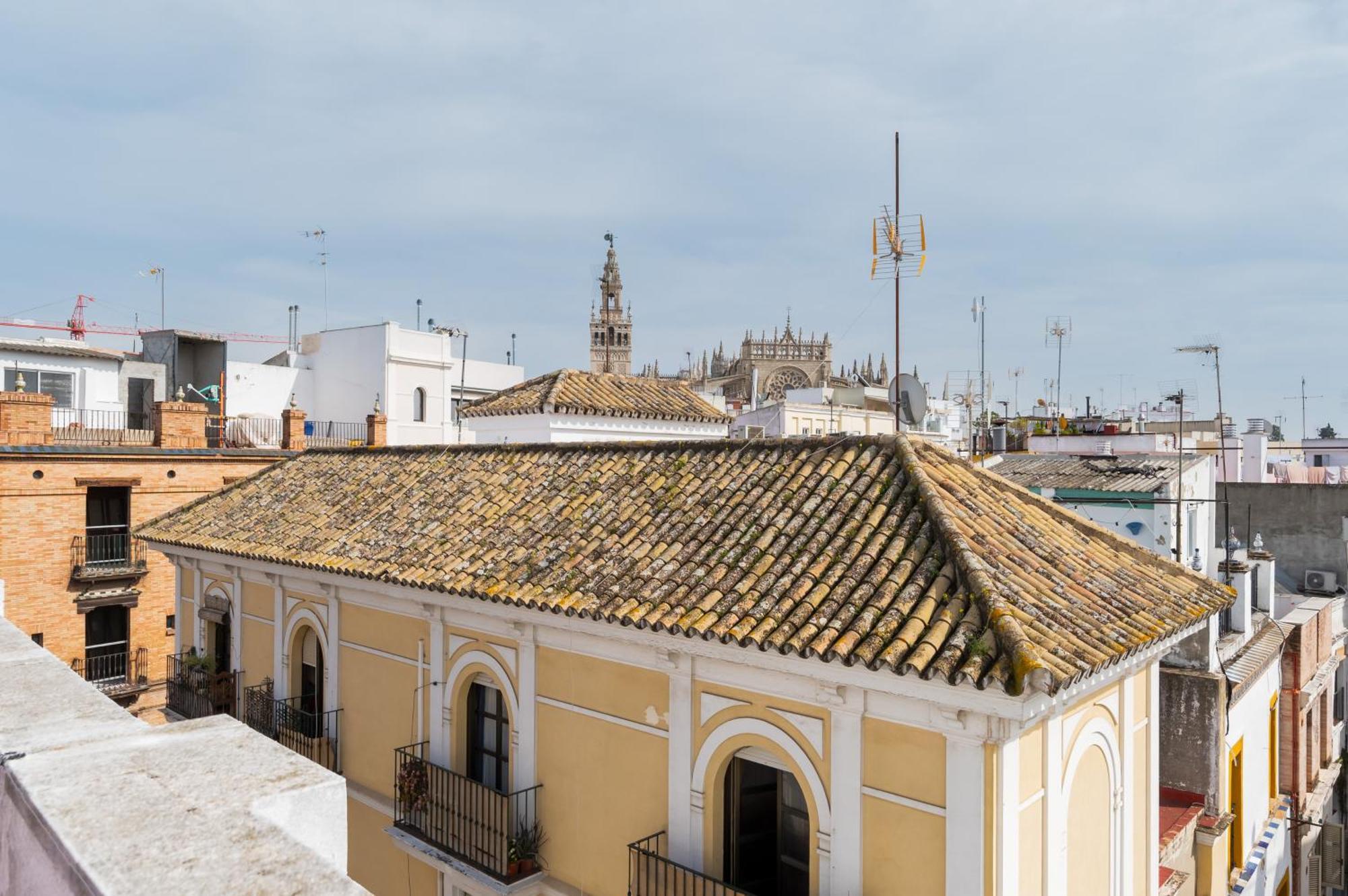 Mara Arenal Sevilla Exterior photo